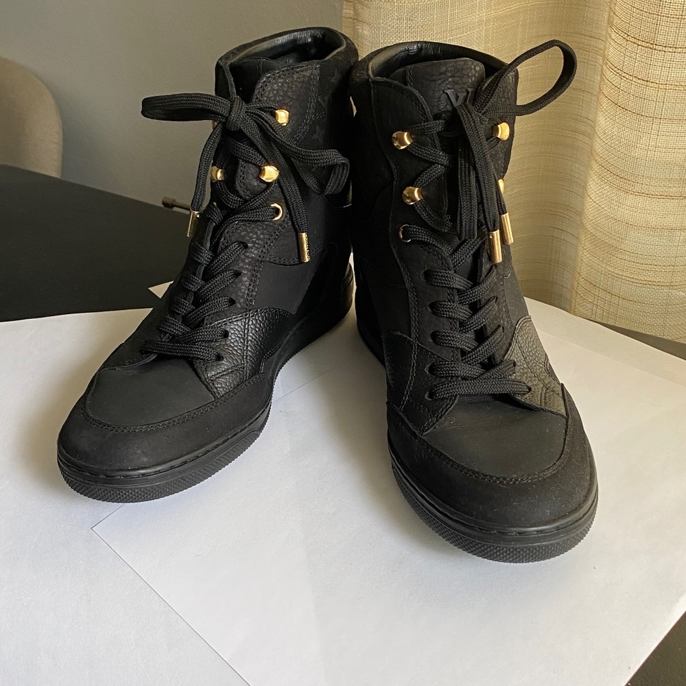 Louis Vuitton black monogram hi top rubber leather hi top fashion shoes wedges - Picture 3 of 11